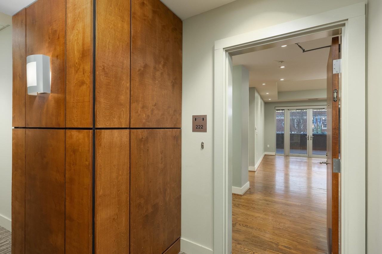 4 Cherokee Blvd - Photo 6 of 41