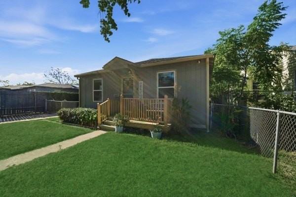 4333 Dinn St - Photo 2 of 29