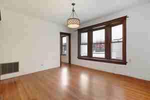 featured image of 4002 N Southport Ave #2