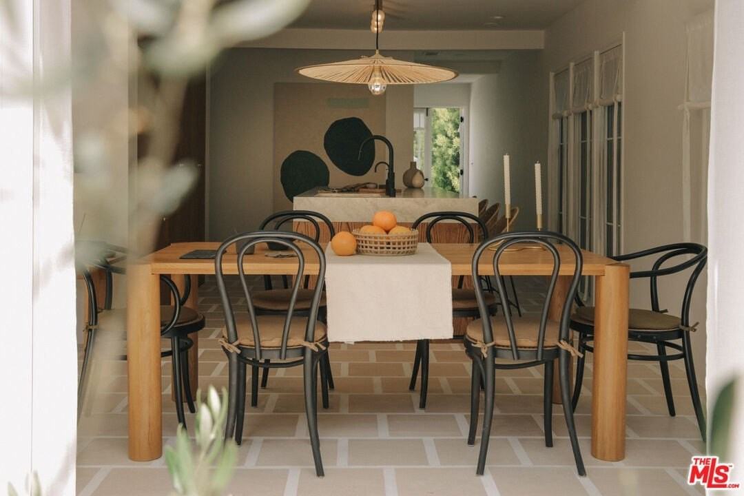 349 Stowe Ter - Photo 3 of 29