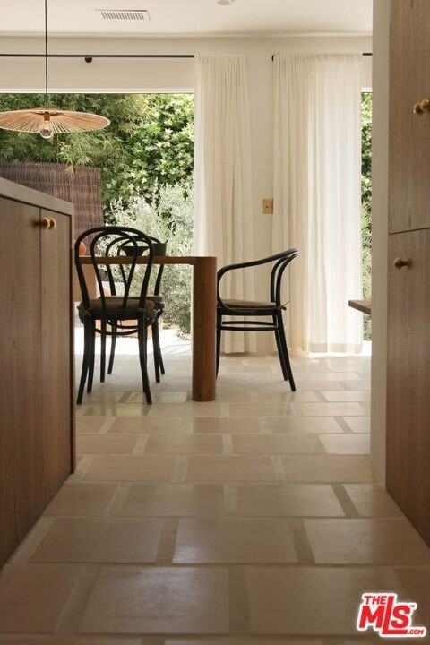 349 Stowe Ter - Photo 6 of 29