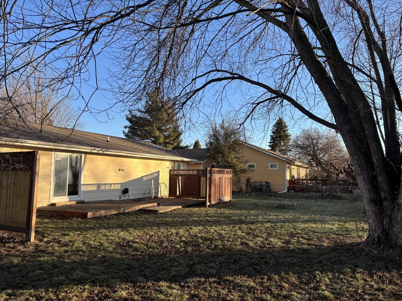 608 Lincoln St #1 - Photo 4 of 8