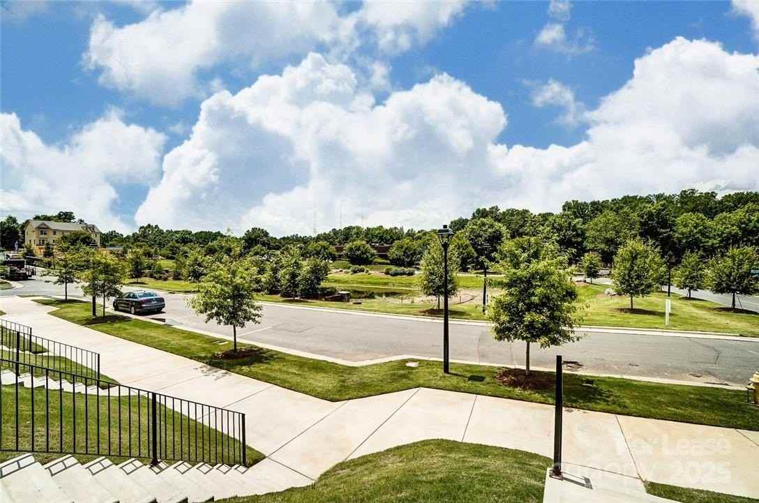 9107 Bluefield St - Photo 7 of 43