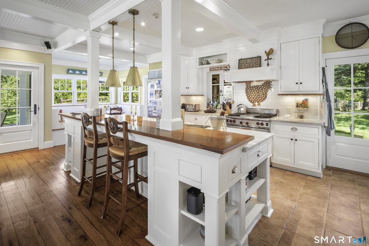 198 Hemlock Hill Rd - Photo 6 of 32