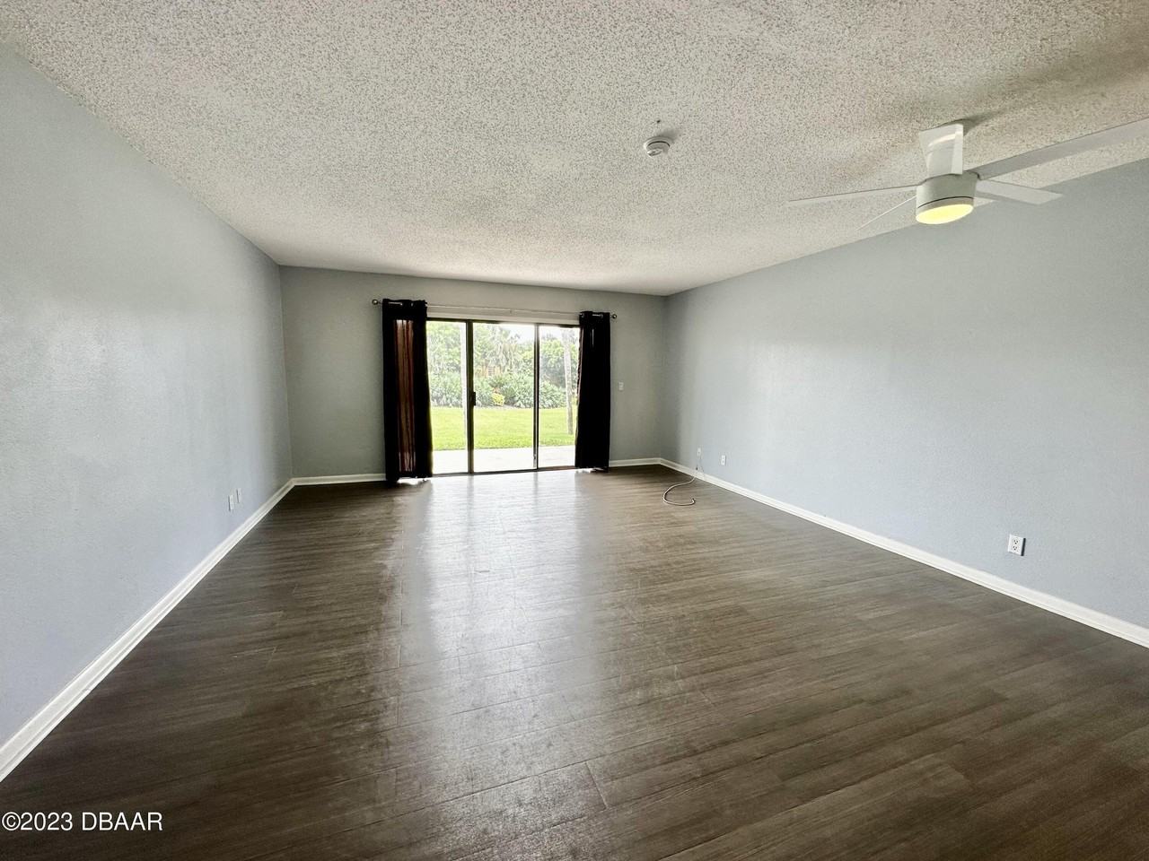 4790 S Atlantic Ave Unit D403 #D403 - Photo 4 of 27