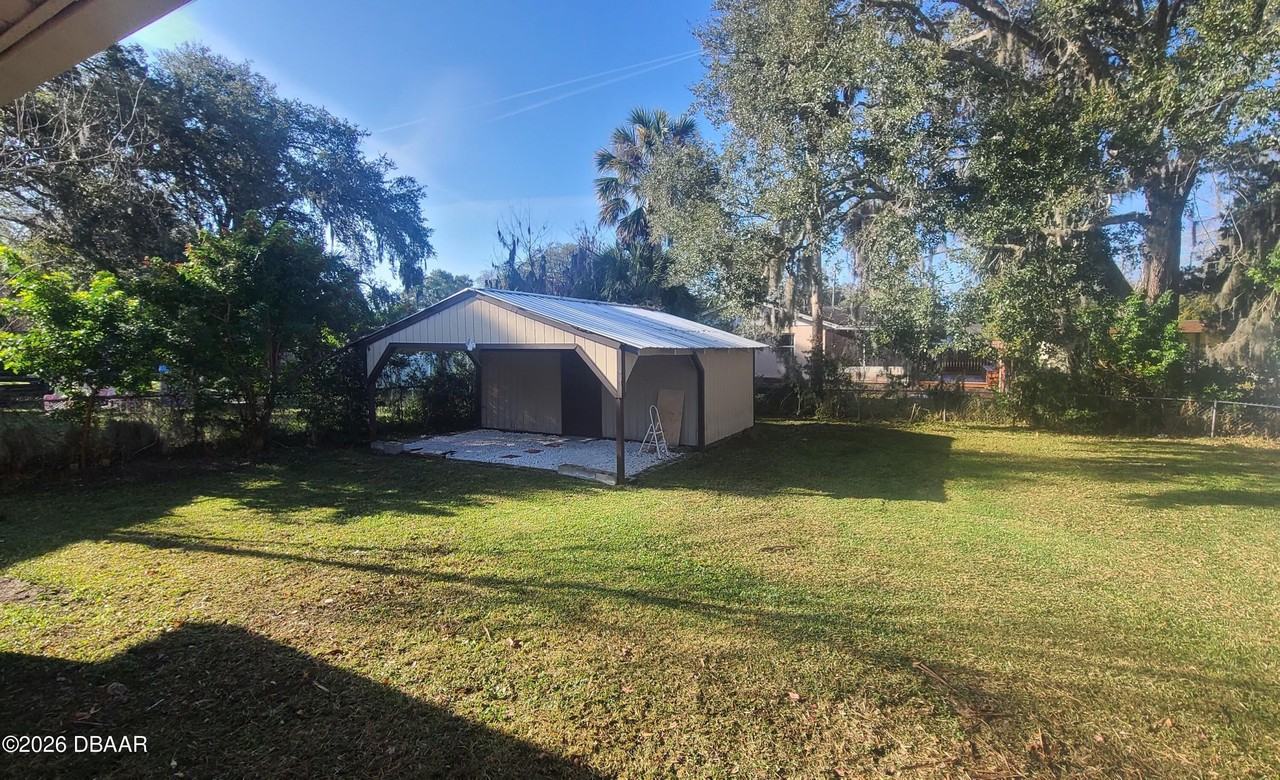 1350 Jarecki Ave - Photo 6 of 22