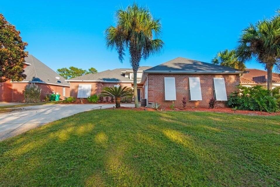 325 Greenwood Way - Photo 3 of 39