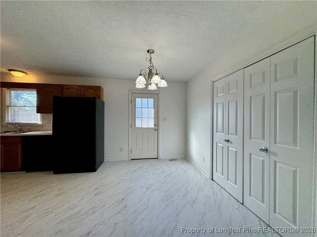 1955 Christopher Way - Photo 5 of 16