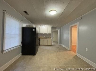 1614 Reeves St - Photo 4 of 14