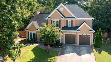 featured image of 680 Evening Pine Ln
