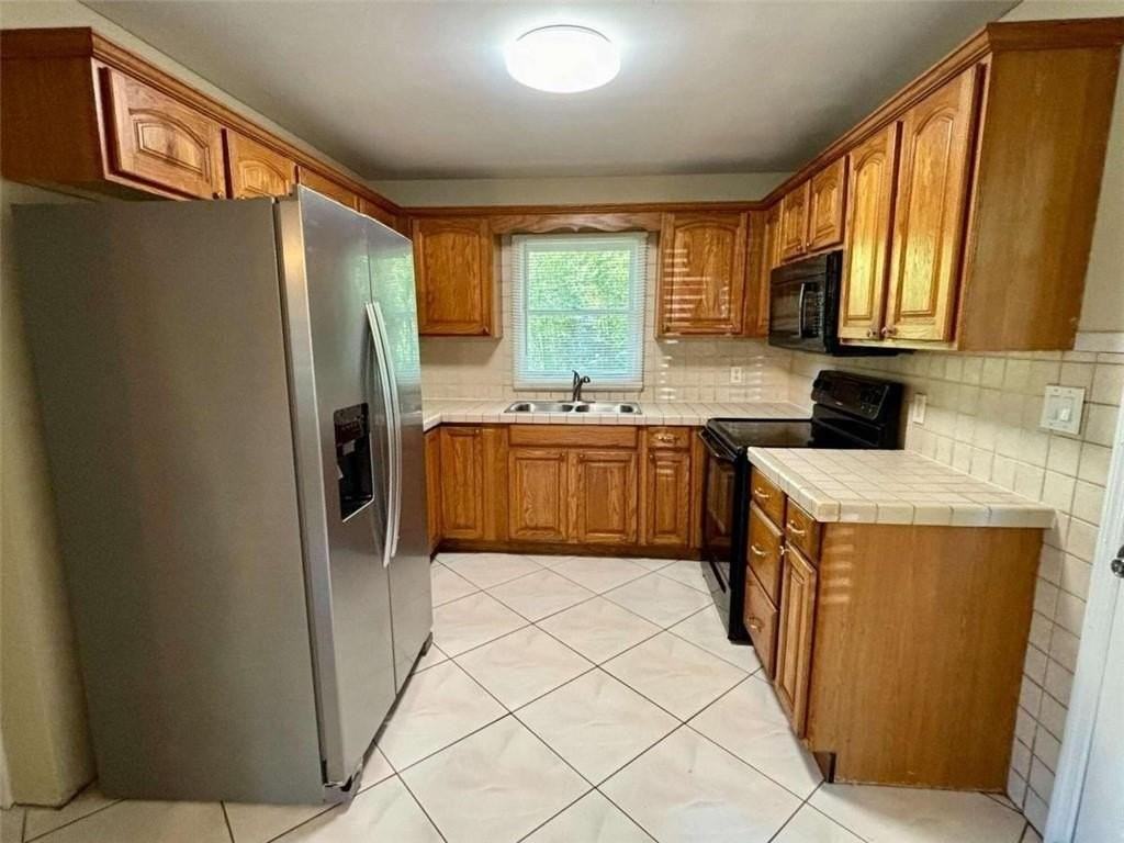 3129 Nursery Rd Se - Photo 6 of 20