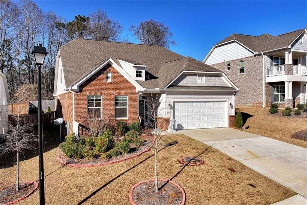 6968 Manchester Dr - Photo 3 of 50