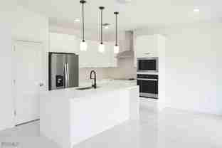 3813 25th St Sw - Photo 1 of 1