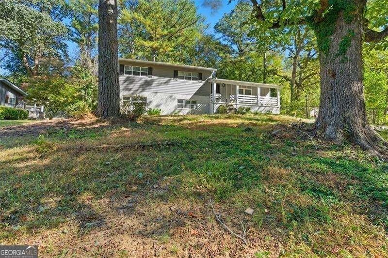 3268 Briarwood Blvd - Photo 2 of 25