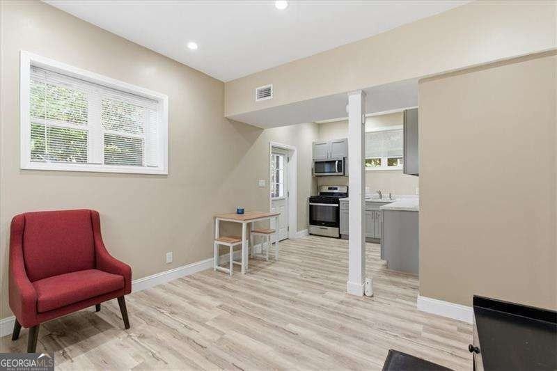 3268 Briarwood Blvd - Photo 5 of 25