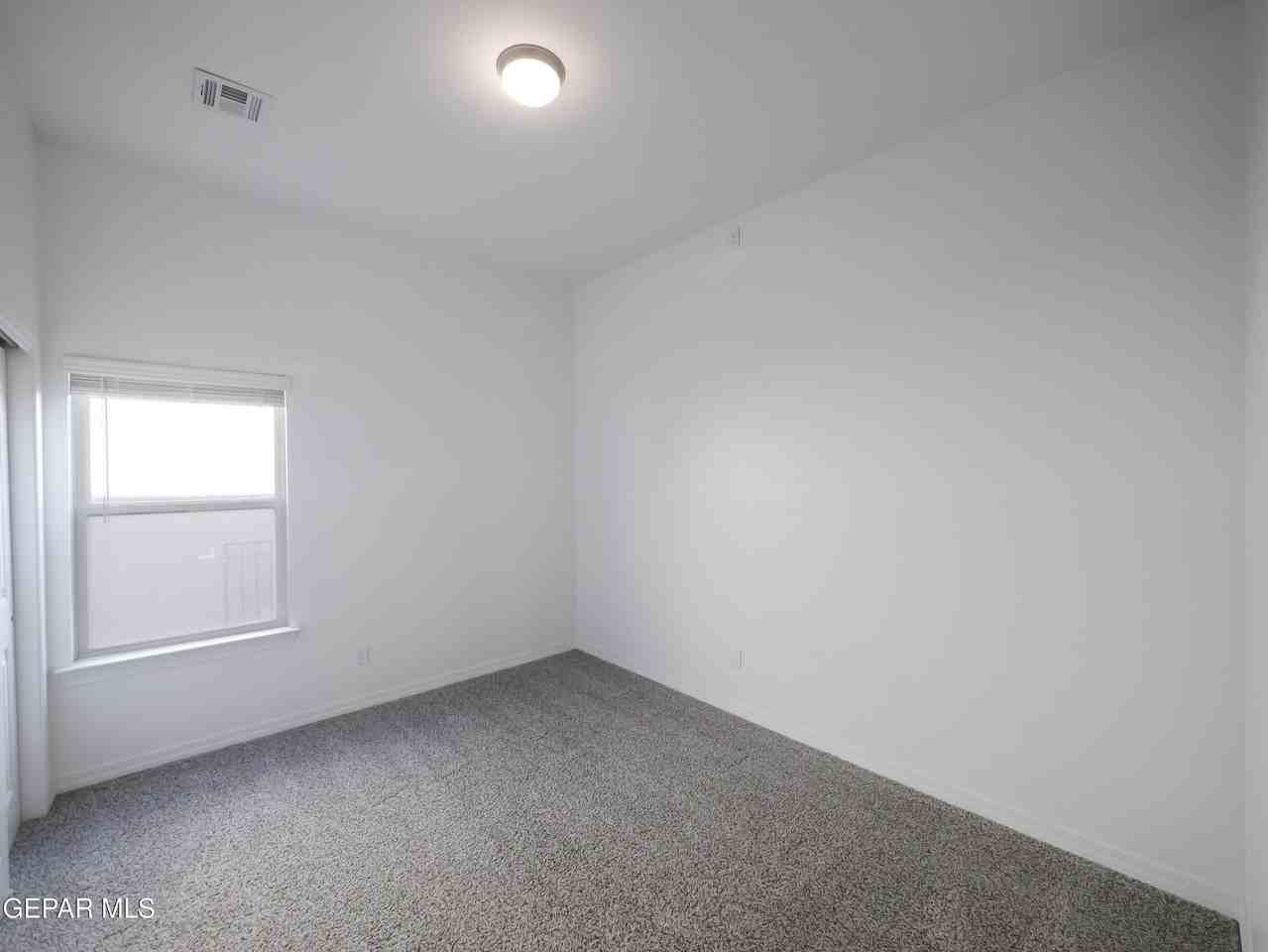 913 Ada Ln - Photo 7 of 12