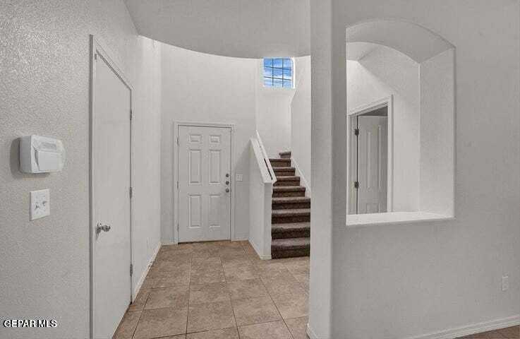 14517 Jesus Almeida - Photo 2 of 26