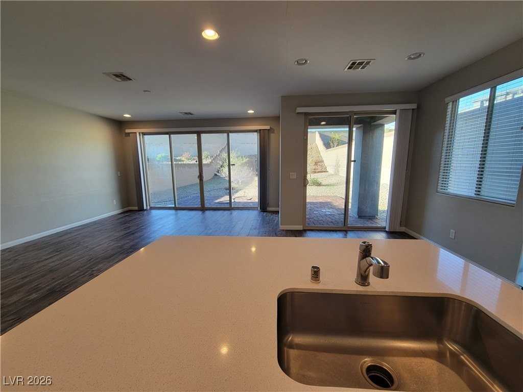 889 Cirrus Cloud Ave - Photo 7 of 28