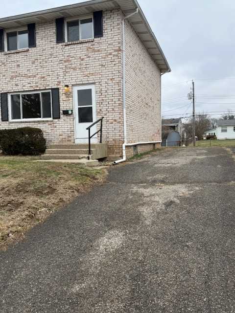 3434-3436 Beachworth - 3436Columbus #3436 - Photo 3 of 20