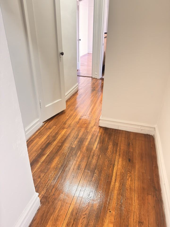 141-25 Northern Boulevard #6F - Photo 5 of 10
