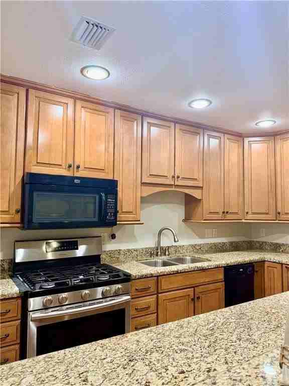 4106 N Ebony Dr - Photo 4 of 22