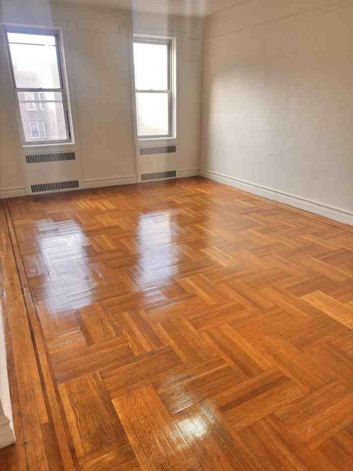 141-25 Northern Boulevard #6F - Photo 2 of 10