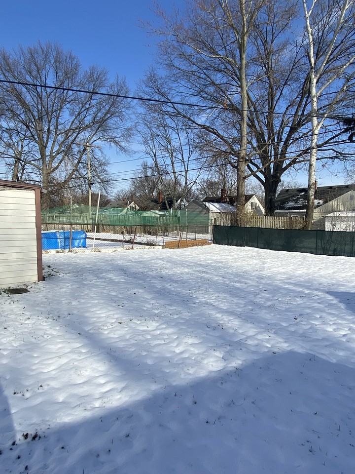 6825 Beresford Ave #1 - Photo 6 of 34