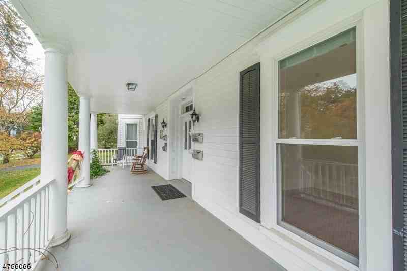 55 Madison St #3 - Photo 2 of 15