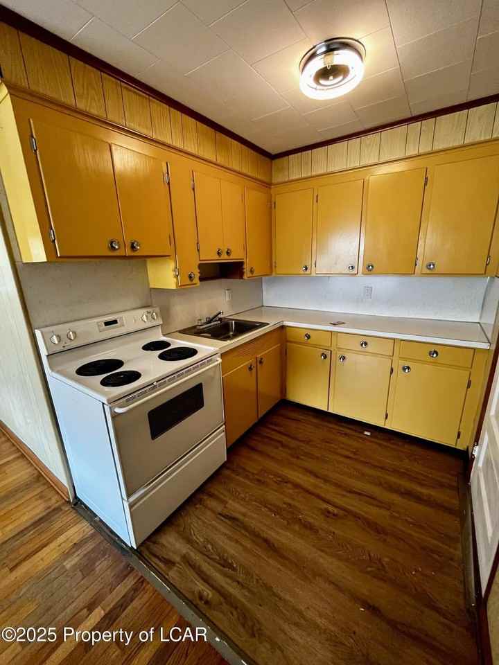 7 Trethaway St - Photo 7 of 9