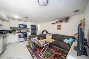 313 4th St #1 - Photo 1 of 1