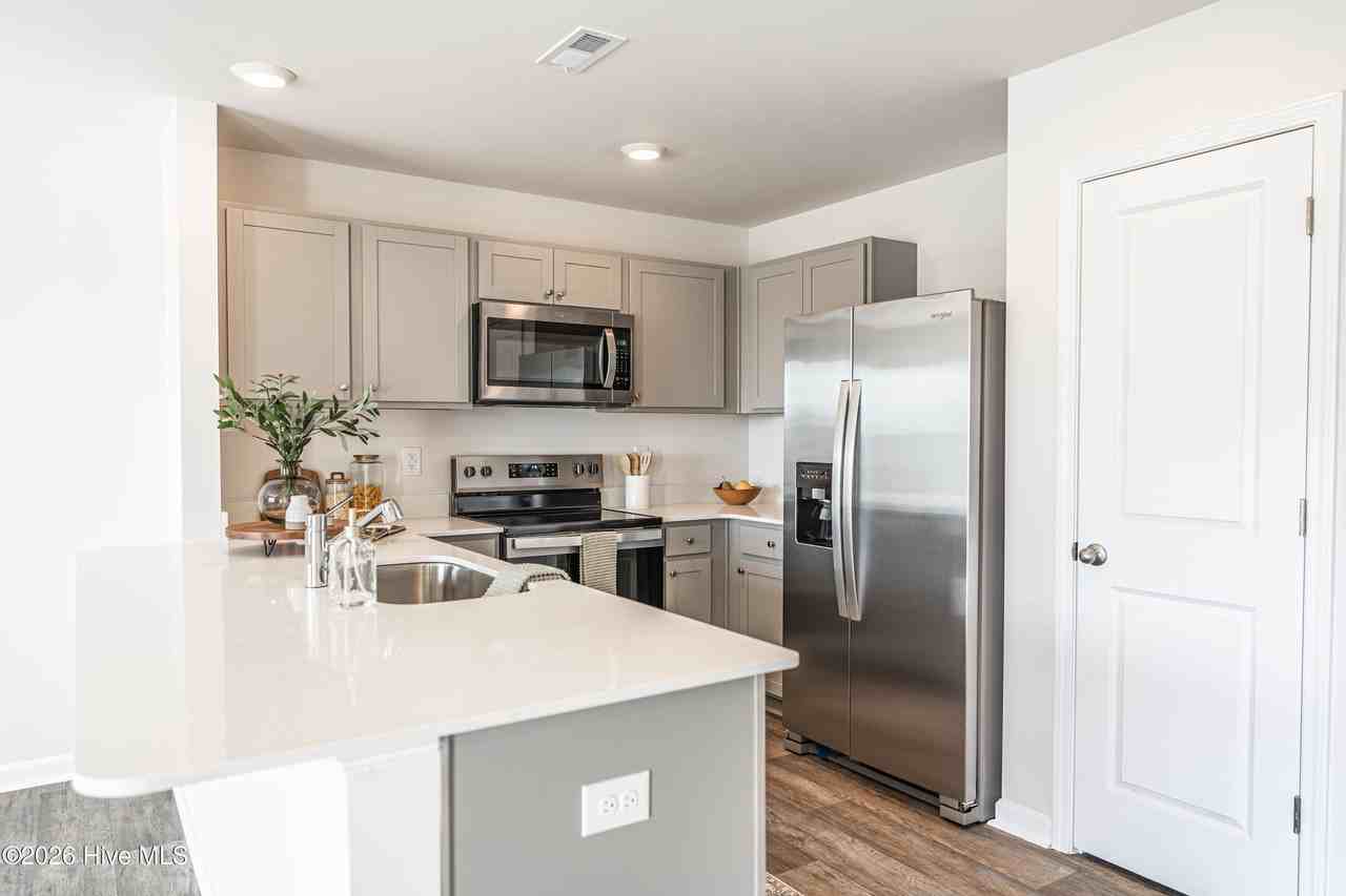 207 Maddox Dr - Photo 6 of 30