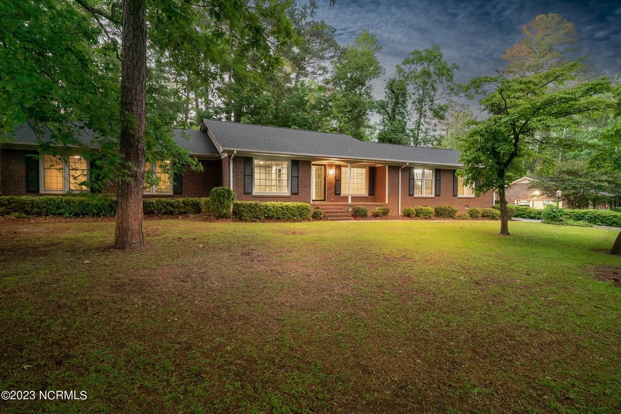 205 Cherrywood Dr - Photo 2 of 36