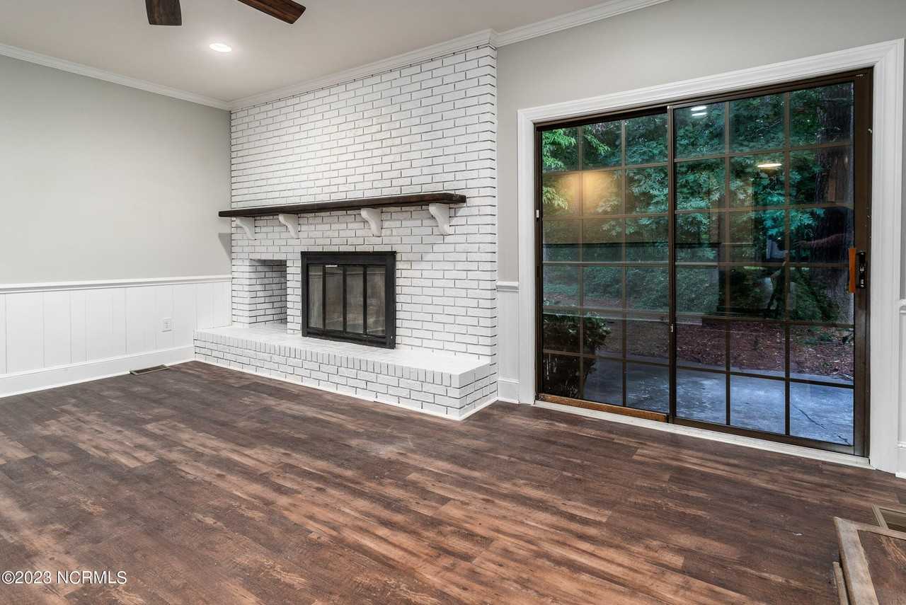 205 Cherrywood Dr - Photo 7 of 36