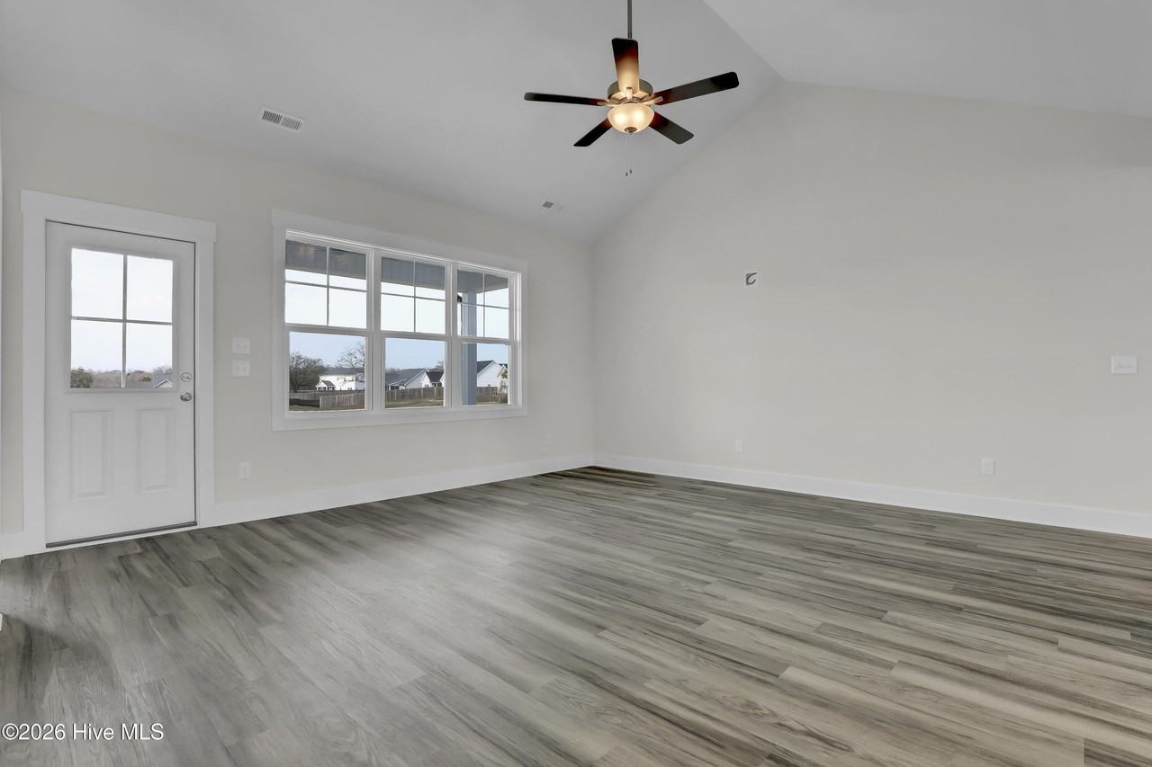 52 Talbert Dr - Photo 7 of 30