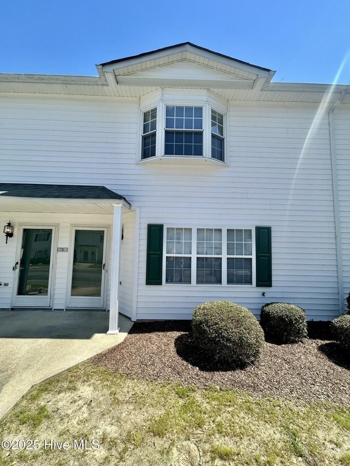 890 Spring Forest Rd Apt I8 #I8 - Photo 2 of 19