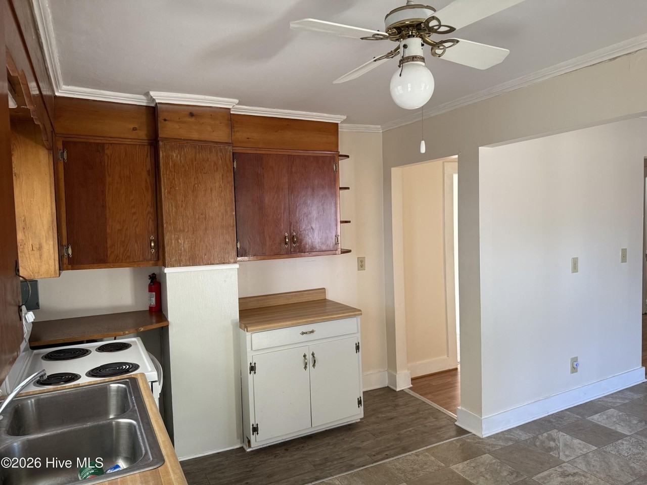 5758 Highway 70 - Photo 4 of 12