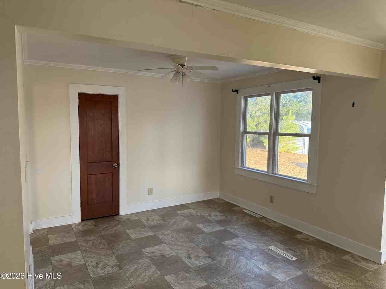 5758 Highway 70 - Photo 5 of 12