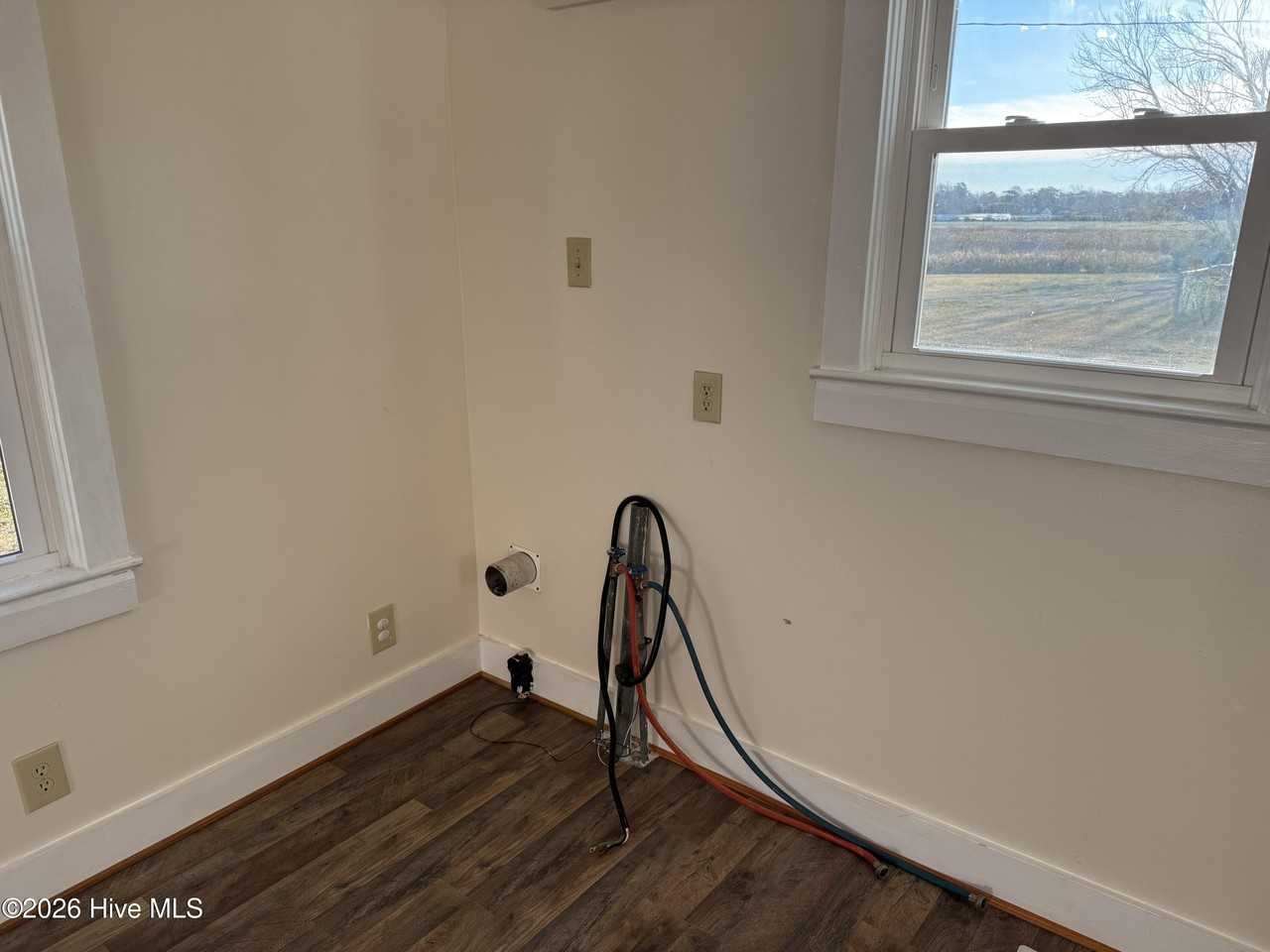 5758 Highway 70 - Photo 7 of 12