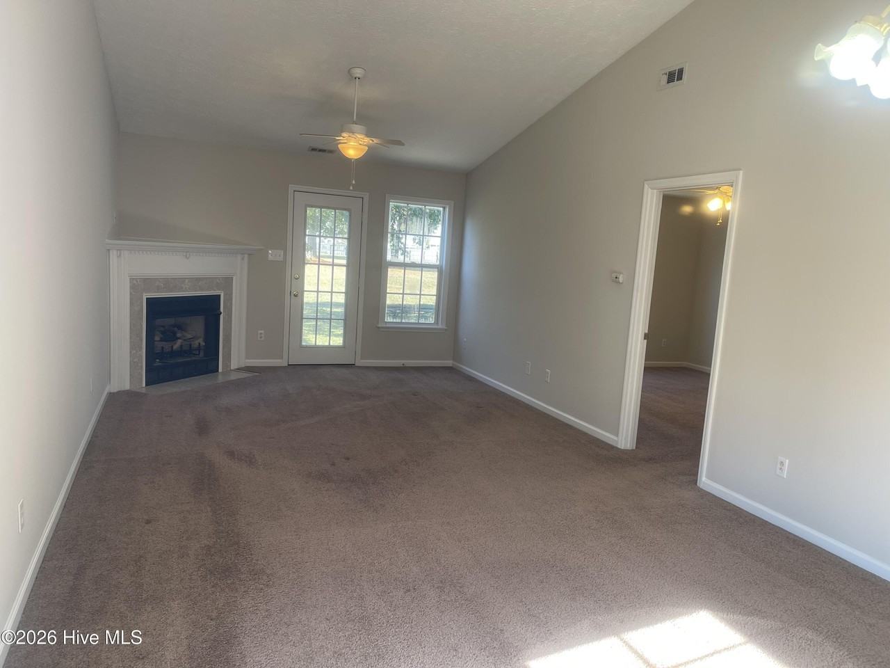 101 Nathan Tisdale Ln - Photo 6 of 14