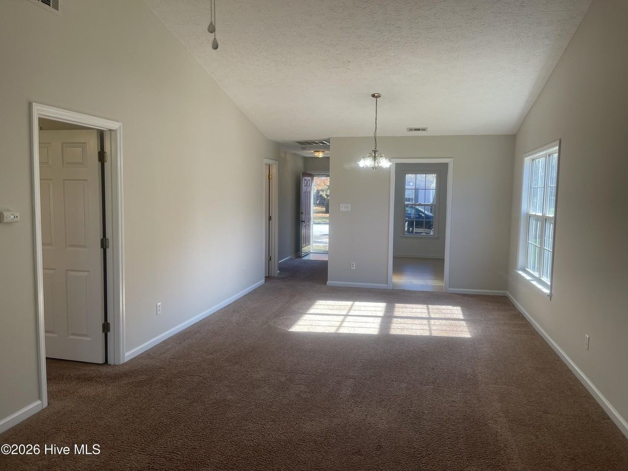 101 Nathan Tisdale Ln - Photo 7 of 14