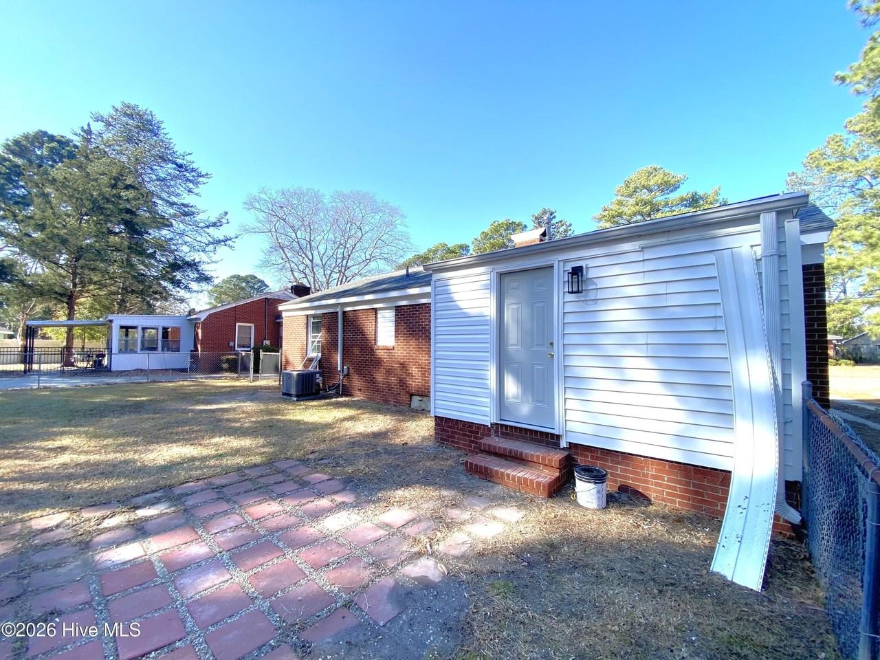 1305 W Ragsdale Rd - Photo 6 of 6