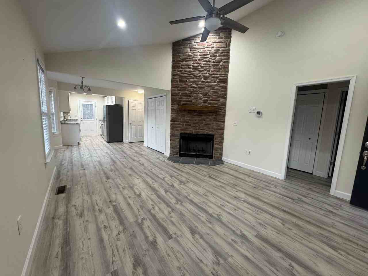 5141 Trevino Dr - Photo 7 of 38