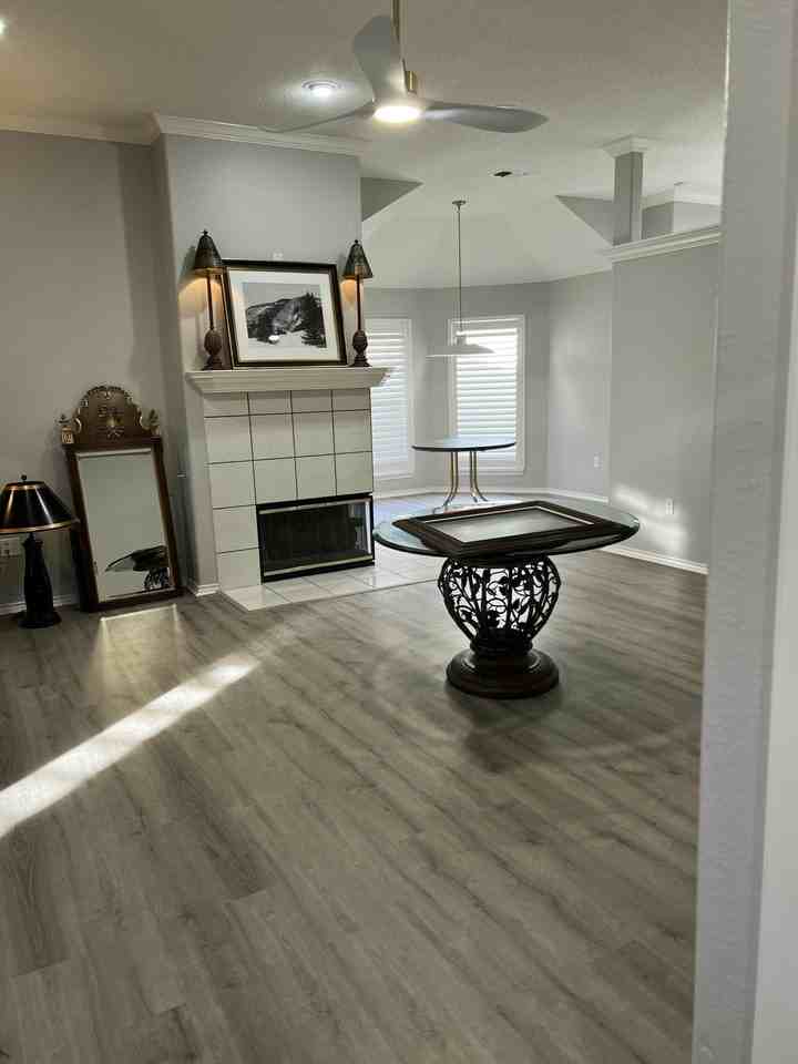 6904 Freeport Ave - Photo 2 of 21