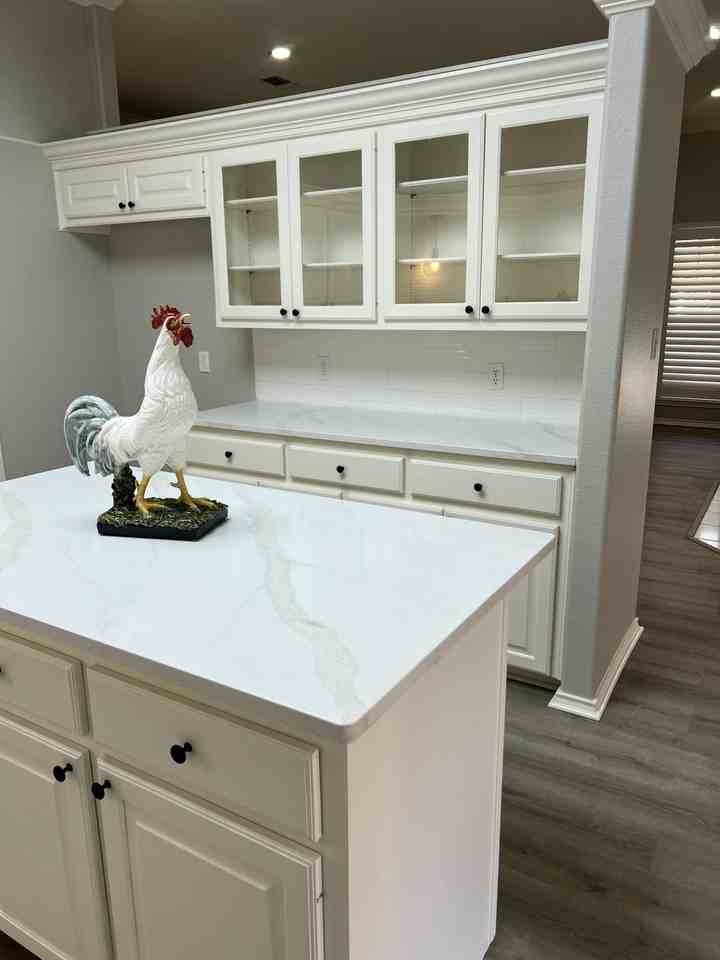 6904 Freeport Ave - Photo 7 of 21