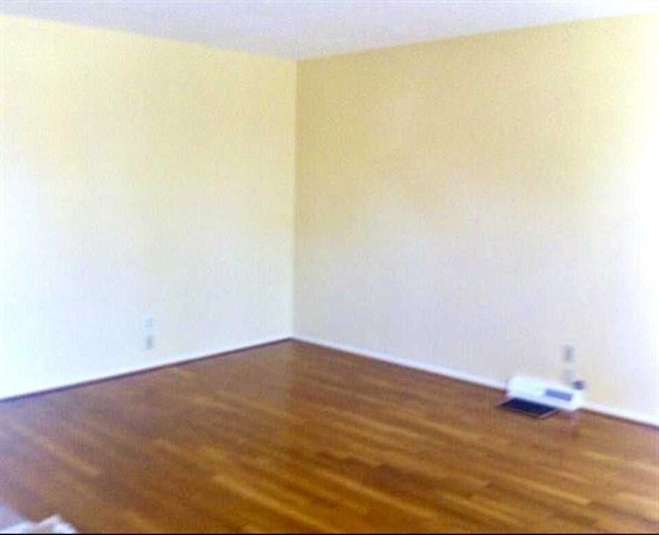 531 Rogers Rd - Photo 2 of 5