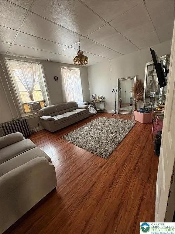 406 N 2nd St - Photo 5 of 11