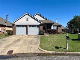 featured image of 8869 Ashland Park Pl