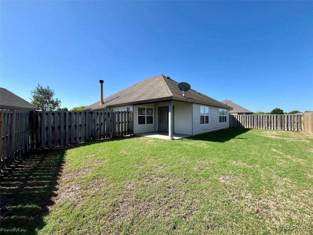 8869 Ashland Park Pl - Photo 3 of 24