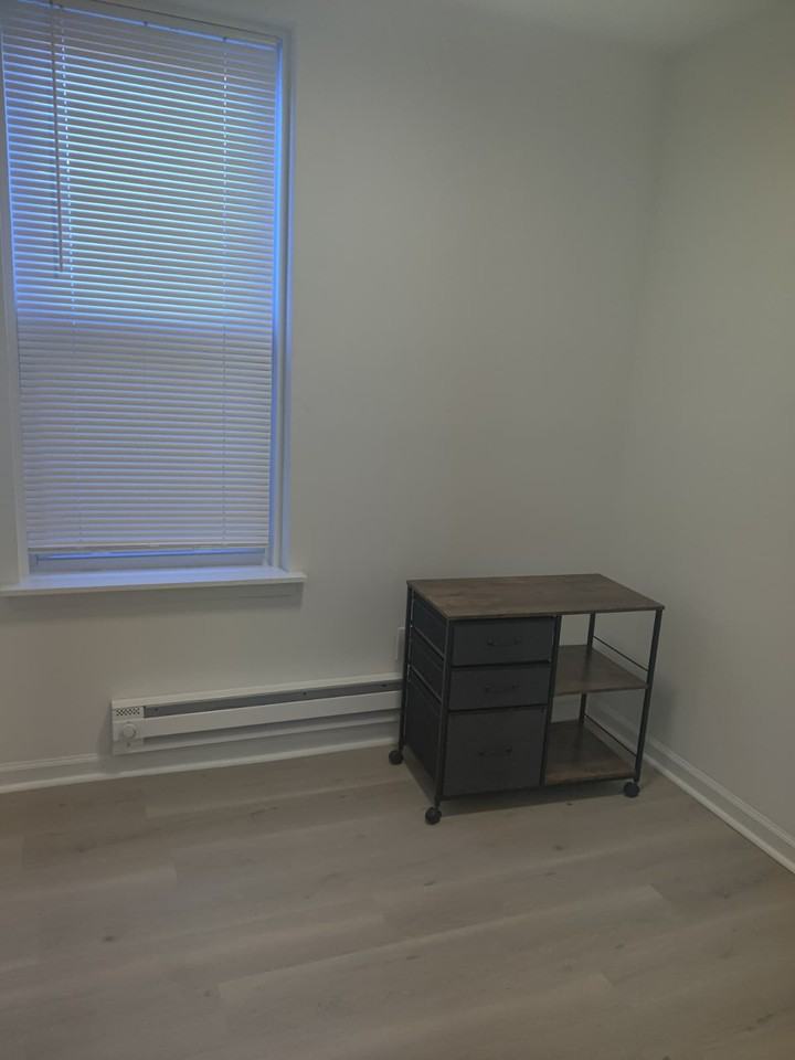 1523 N 30th St #1 - Photo 3 of 10