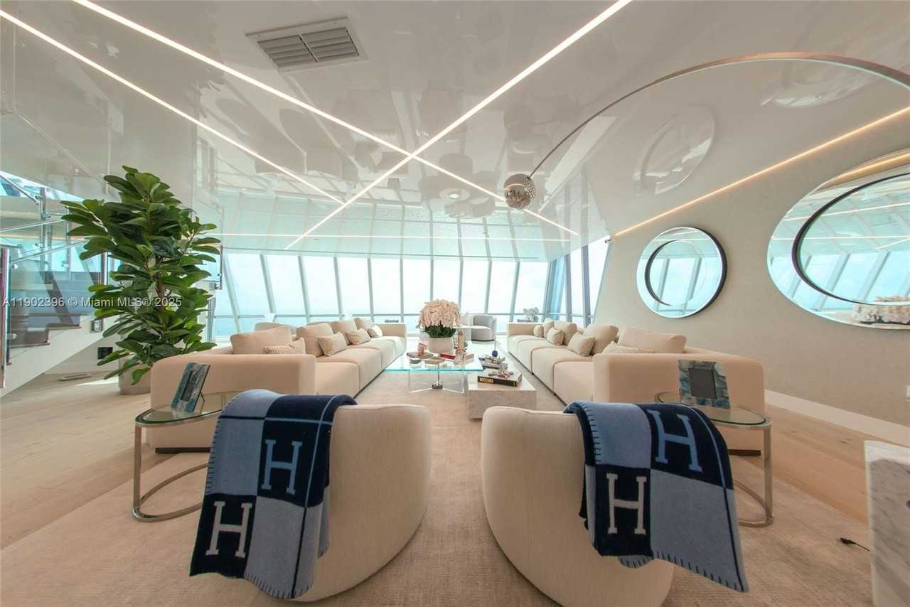 17121 Collins Ave #4803 - Photo 2 of 50